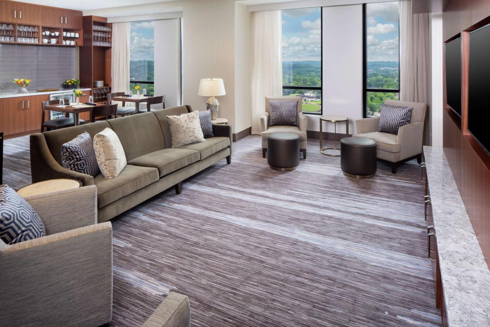 Hilton Rochester Mayo Clinic Area Экстерьер фото